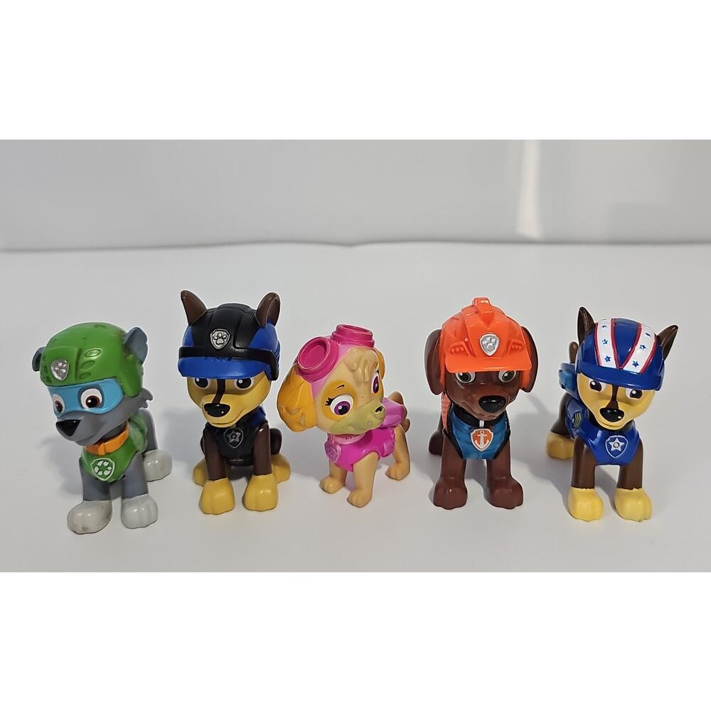Paw Patrol Lot Chase Skye Rare Rocky Green Helmet Blue Goggles Zuma Card Game